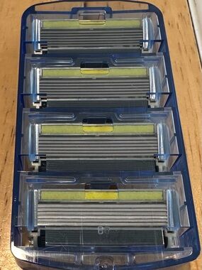 Dollar Shave Club Razor Refills 8